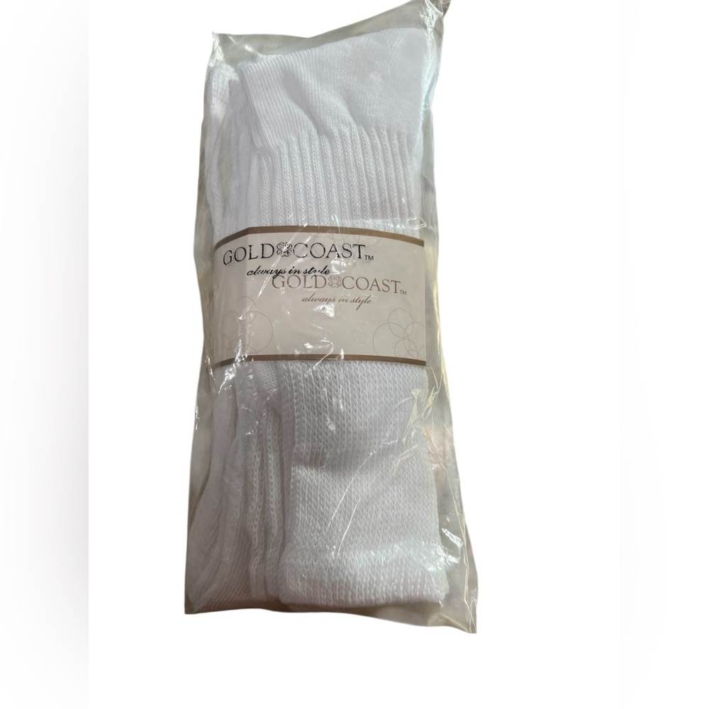 New~ Mens Gold Coast - sock size 10-13 4 pair white. Diabetic socks